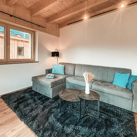 Apartment Zillerheart - Balcony Und Car Park By Alpenluxus