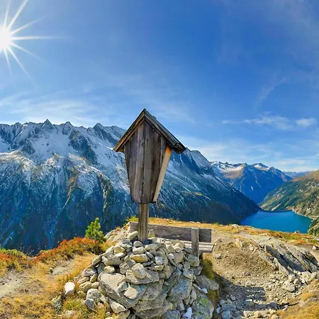 Zillerheart - With Balcony & Mountain View